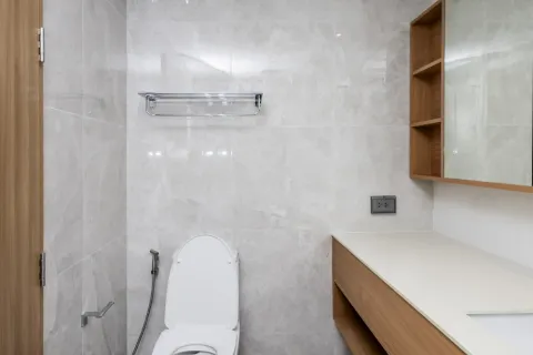 Condo in Phuket, Thailand, 2 bedrooms  № 167478 - photo 12