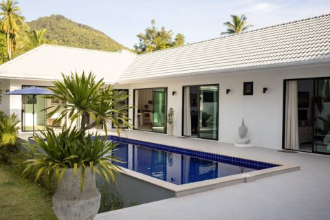 Villa à Surat Thani, Thaïlande 3 chambres № 146759 - photo 1