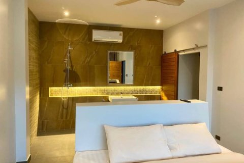 Villa in Rawai, Thailand 9 bedrooms № 156276 - photo 10