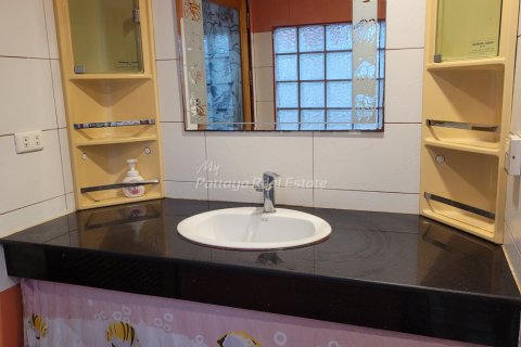 Кондоминиум с 1 спальней в Банг Ламунге, Таиланд № 156274 - фото 15