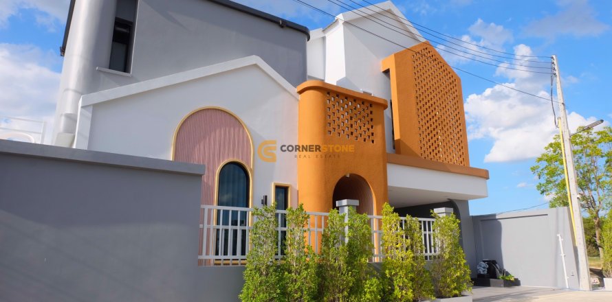 Studio à Bang Lamung, Thaïlande № 156273