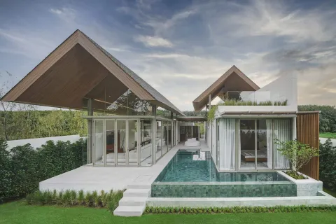 Villa in Phuket, Thailand 3 bedrooms № 156270 - photo 12