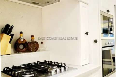 Casa de 3 dormitorios en Pattaya, Tailandia № 212192 - foto 15