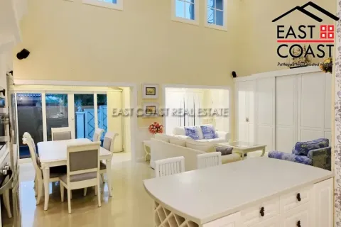 Casa de 3 dormitorios en Pattaya, Tailandia № 212192 - foto 16