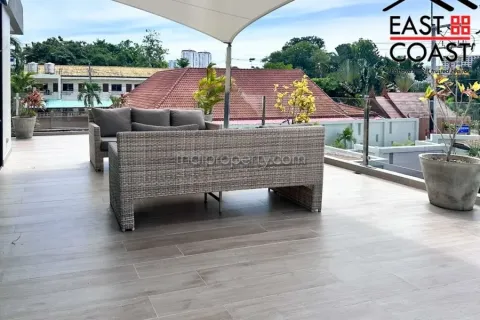 Condominio de 3 dormitorios en Jomtien Beach, Pattaya, Tailandia № 212198 - foto 28