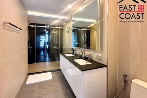 Condominio de 3 dormitorios en Jomtien Beach, Pattaya, Tailandia № 212198 - foto 21