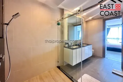 Condominio de 3 dormitorios en Jomtien Beach, Pattaya, Tailandia № 212198 - foto 22