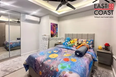 Condominio de 3 dormitorios en Jomtien Beach, Pattaya, Tailandia № 212198 - foto 18
