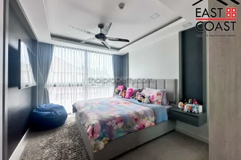 Condominio de 3 dormitorios en Jomtien Beach, Pattaya, Tailandia № 212198 - foto 17