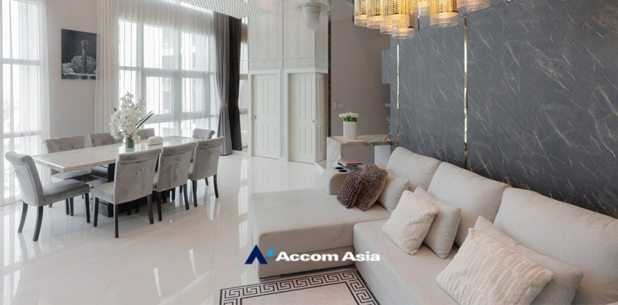 Eigentumswohnung in Huai Khwang, Bangkok, Thailand, 2 Schlafzimmer  № 216680