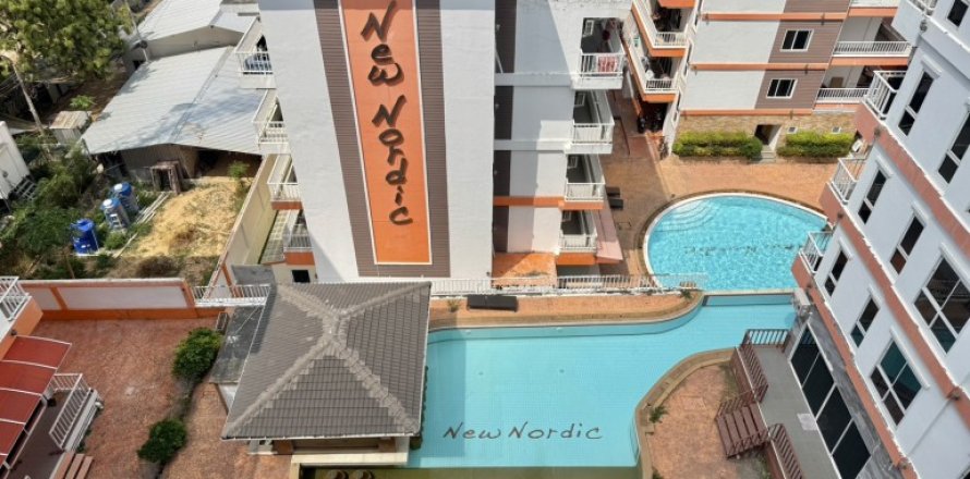 Condo in Pattaya, Thailand, 4 bedrooms  № 170426