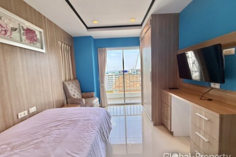 Condo in Pattaya, Thailand, 4 bedrooms  № 170426 - photo 8