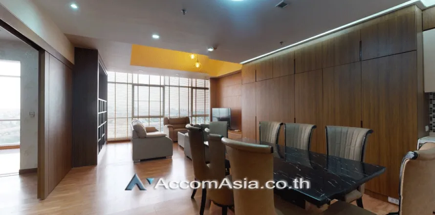 Duplex in Bang Na, Bangkok, Thailand 3 Schlafzimmer № 216154