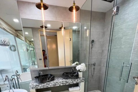 Townhouse in Patong, Thailand 3 bedrooms № 134014 - photo 18