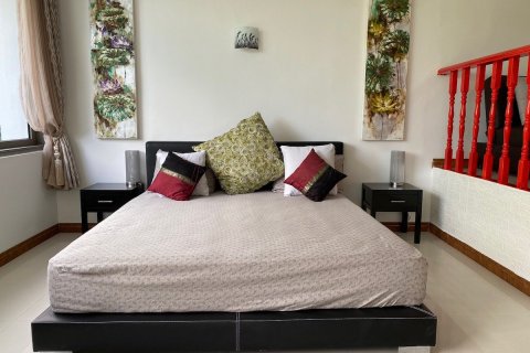 Townhouse in Patong, Thailand 3 bedrooms № 134014 - photo 22