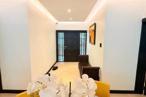 Вилла в Хуа Хине, Таиланд с 5 спальнями  № 150202 - фото 14