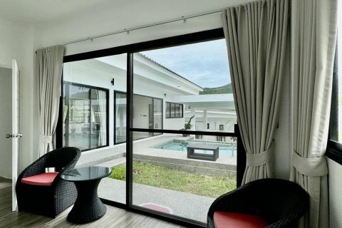 Villa in Ko Samui, Thailand 14 bedrooms № 139702 - photo 6