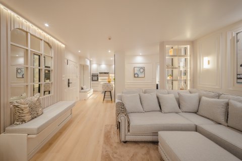 Кондоминиум с 2 спальнями в Бангкоке, Таиланд № 143050 - фото 3