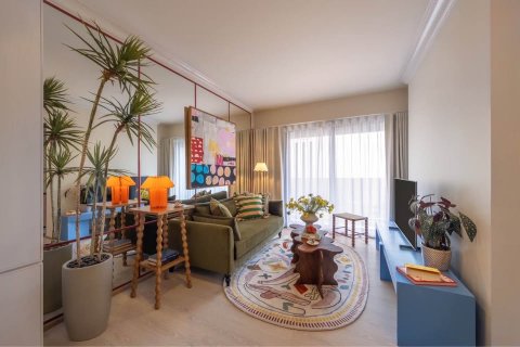 Condo in Phra Khanong, Bangkok, Thailand, 2 bedrooms  № 143045 - photo 3