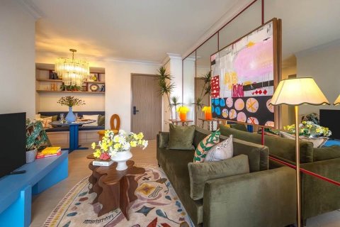 Condo in Phra Khanong, Bangkok, Thailand, 2 bedrooms  № 143045 - photo 4