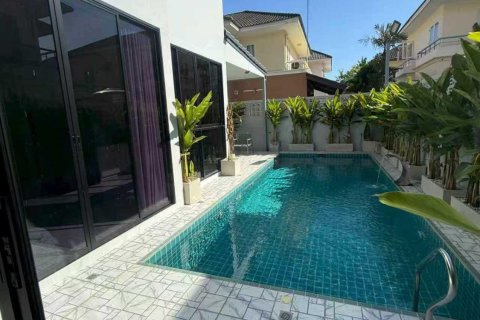 Maison à Pattaya, Thaïlande 4 chambres № 183061 - photo 6