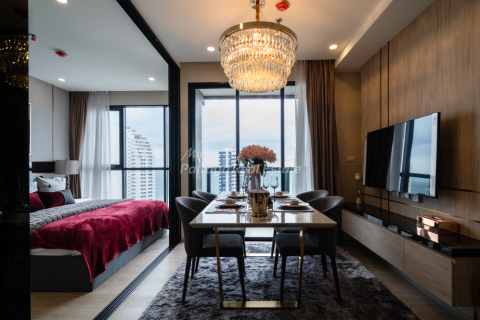 Condo in Bang Lamung, Thailand, 2 bedrooms  № 150398 - photo 1