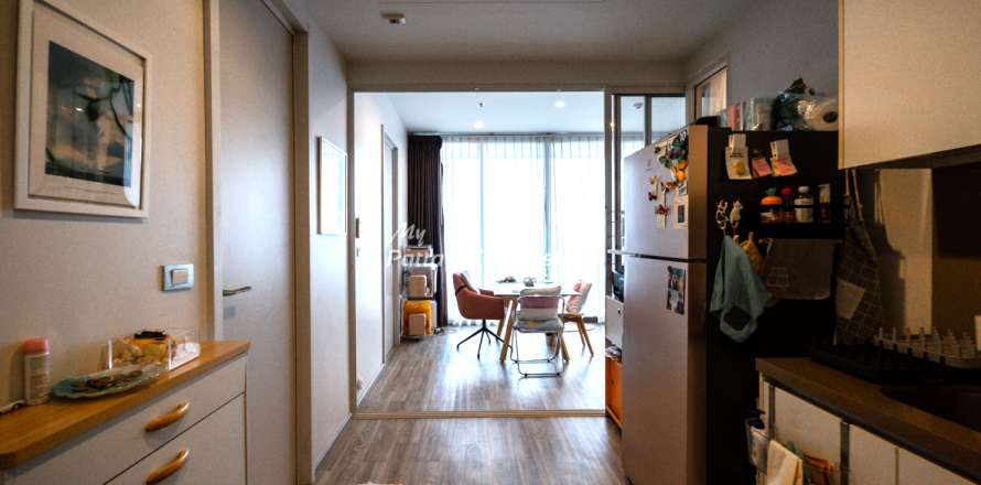 Кондоминиум с 2 спальнями в Банг Ламунге, Таиланд № 150396