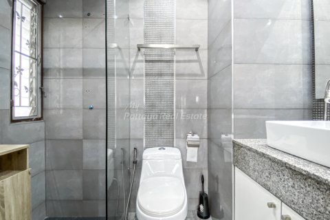 Condo in Bang Lamung, Thailand, 2 bedrooms № 150395 - photo 8