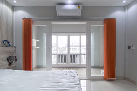 Condo in Bang Lamung, Thailand, 2 bedrooms № 150395 - photo 12