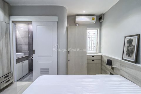 Condo in Bang Lamung, Thailand, 2 bedrooms № 150395 - photo 7