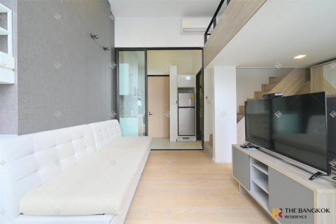 Condo in Bangkok, Thailand, 1 bedroom  № 194583 - photo 4