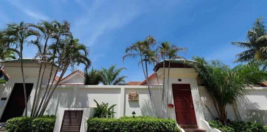 House in Pattaya, Thailand 2 bedrooms № 157472