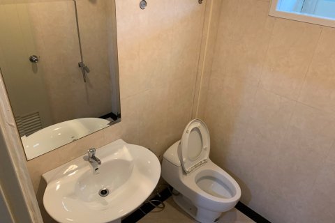 House in Pattaya, Thailand 2 bedrooms № 157471 - photo 12