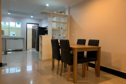 House in Pattaya, Thailand 2 bedrooms № 157471 - photo 16