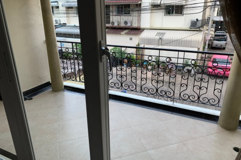 House in Pattaya, Thailand 2 bedrooms № 157471 - photo 7