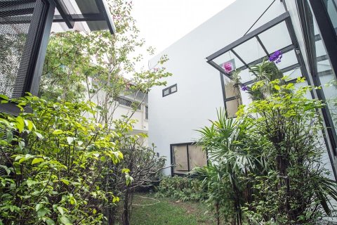House in Bangkok, Thailand 6 bedrooms № 157474 - photo 11