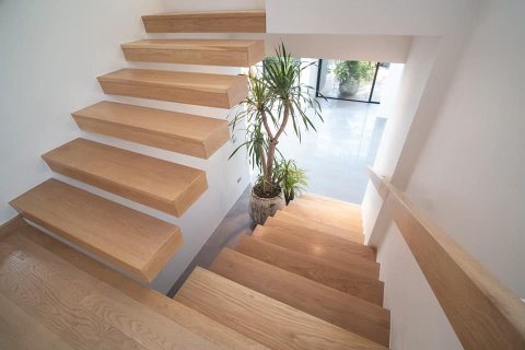 House in Bangkok, Thailand 6 bedrooms № 157474 - photo 2