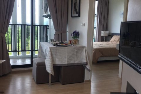 Condo in Phuket, Thailand, 2 bedrooms  № 161580 - photo 4