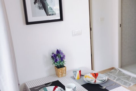 Condo in Phuket, Thailand, 2 bedrooms  № 161580 - photo 10