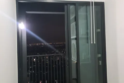 Studio in the Condo in Watthana, Bangkok, Thailand  № 161584 - photo 6