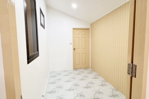 House in Phuket, Thailand 4 bedrooms № 161581 - photo 14