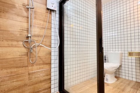 House in Phuket, Thailand 4 bedrooms № 161581 - photo 15