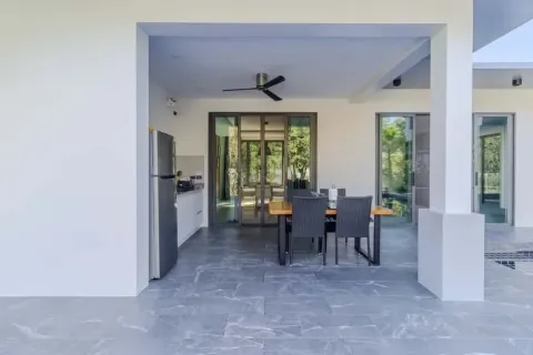 Villa in Chiang Mai, Thailand 3 bedrooms № 162786 - photo 12