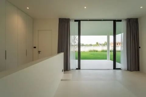 Villa in Chiang Mai, Thailand 4 bedrooms № 162784 - photo 10