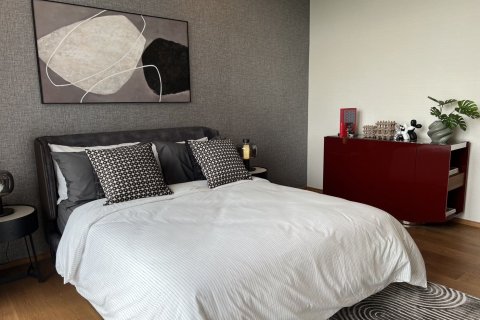 House in Bang Kaeo, Thailand 5 bedrooms № 140527 - photo 3