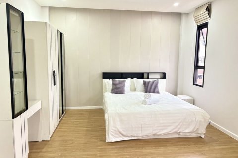 Villa in Pattaya, Thailand 4 bedrooms № 140529 - photo 12