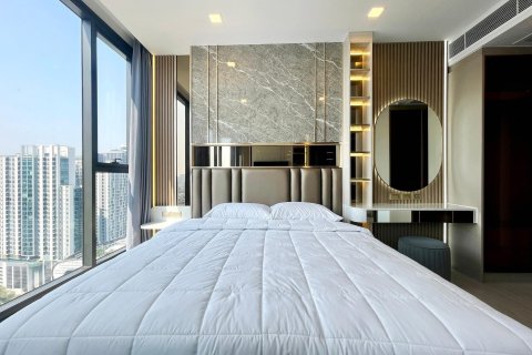 Studio dans le Condo à Huai Khwang, Bangkok, Thaïlande  № 173545 - photo 2