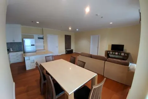 Condo à Bang Kapi, Bangkok, Thaïlande, 3 chambres  № 173540