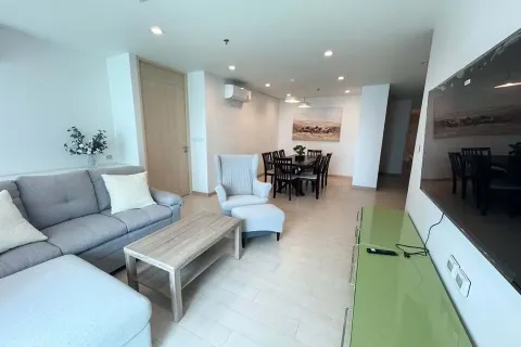 Condo à Bang Rak, Bangkok, Thaïlande, 4 chambres  № 173542