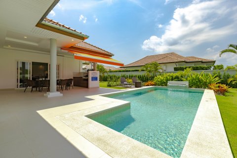 Villa in Sam Roi Yot, Thailand 4 Schlafzimmer № 221867 - Foto 3